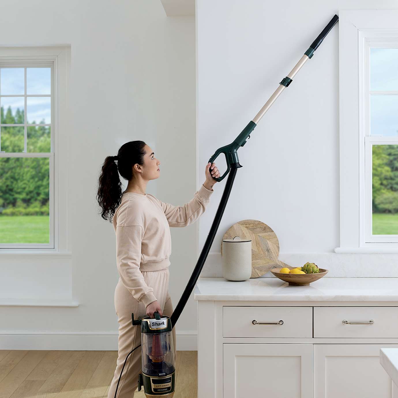 Shark Rotator Lift-Away Upright Vacuum - Image 4
