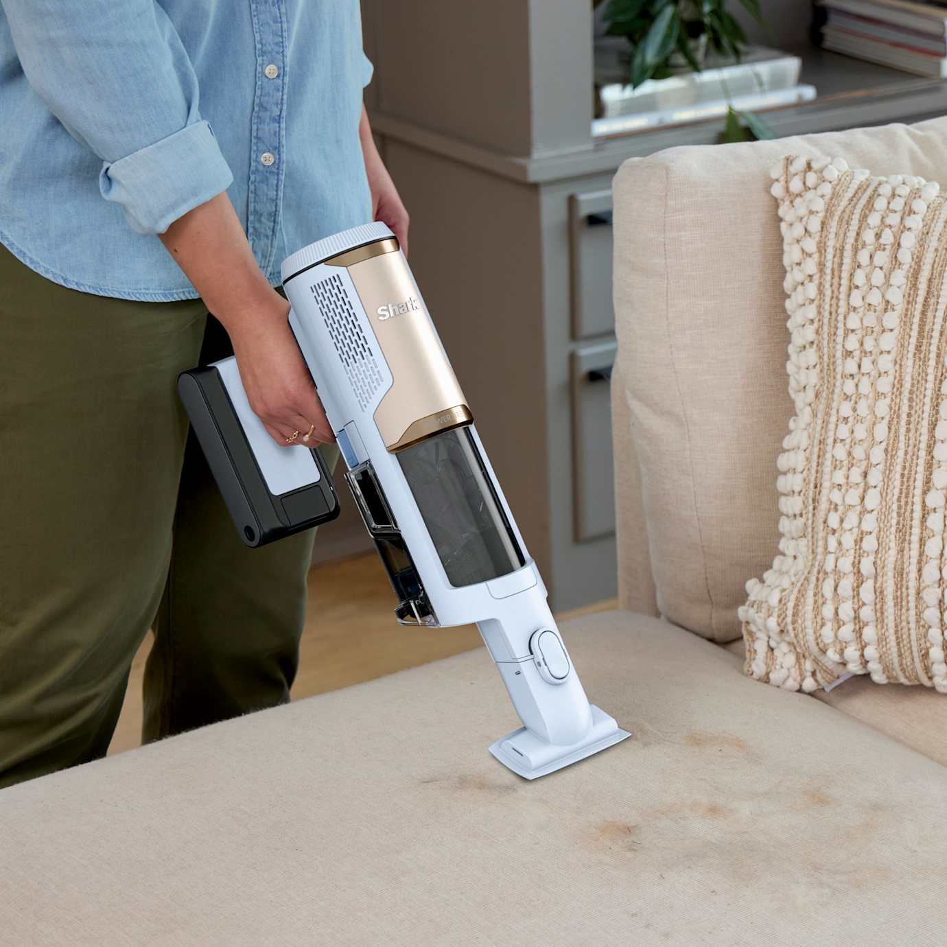 Shark PowerLite Cordless Vacuum Clean & Empty System - Image 5