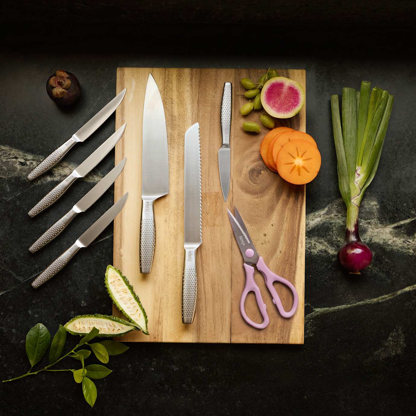 Ninja NeverDull Pro 10-Piece Premium Kitchen Knife Set & Steak Knives in Chai Pink - Image 5