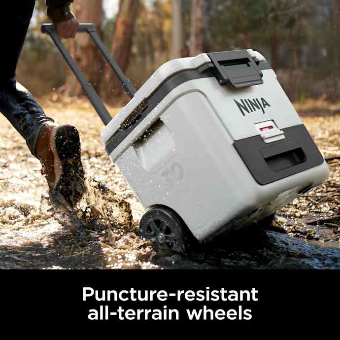 Ninja FrostVault 30qt Cooler with Wheels in Cloud White - Image 13