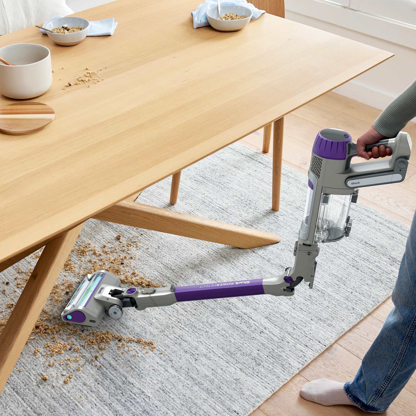 Shark PowerDetect Cordless Stick Vacuum - Image 9