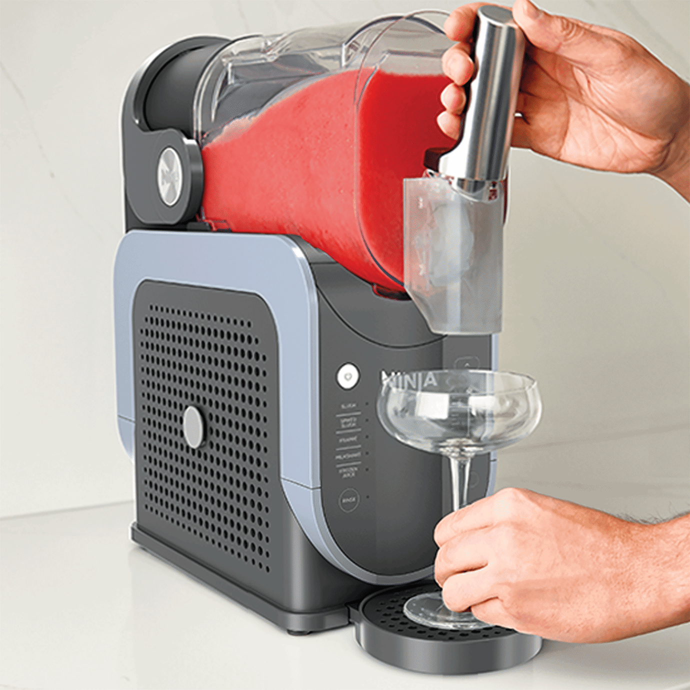 Ninja SLUSHi Slushie Machine in Gold, 7+ Servings - Image 6